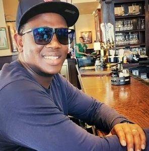 Meet your Posher, Elkana